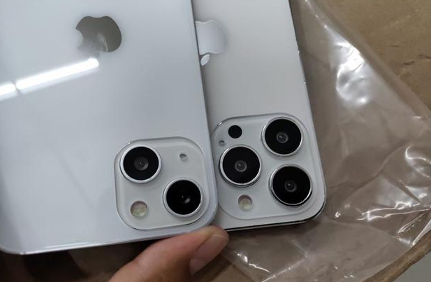 扶余苹果手机维修分享iPhone 13‌机模长什么样 